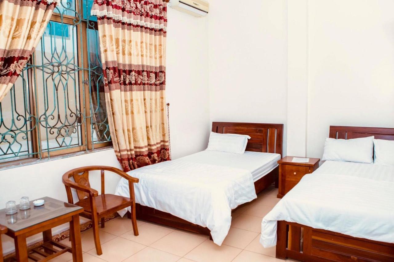 Hung Thinh Hotel Ban Gum Exterior photo